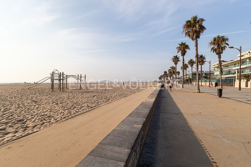 Foto 9b974182-db7b-4092-b90e-d8e236c1d3e7. Casa amb calefacció aparcament a Malva Rosa Valencia