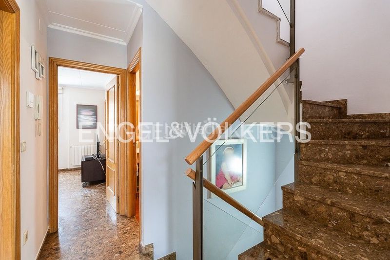 Foto b2b9a954-4c7e-4eb6-a08f-1cb11144be98. Casa amb calefacció aparcament a Malva Rosa Valencia