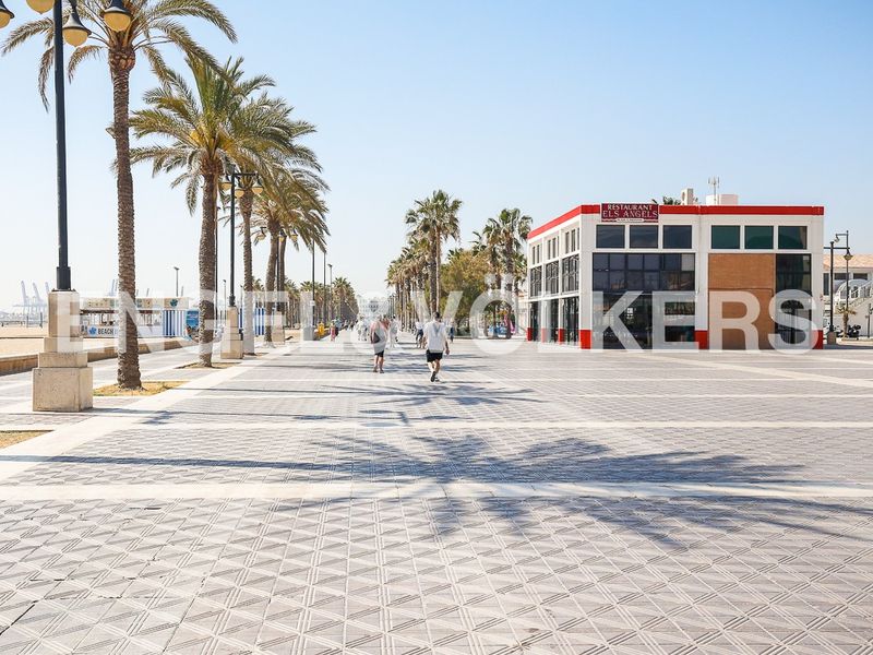 Foto d06ff1aa-5cba-4683-8fa2-e673ddf9c725. Casa amb calefacció aparcament a Malva Rosa Valencia