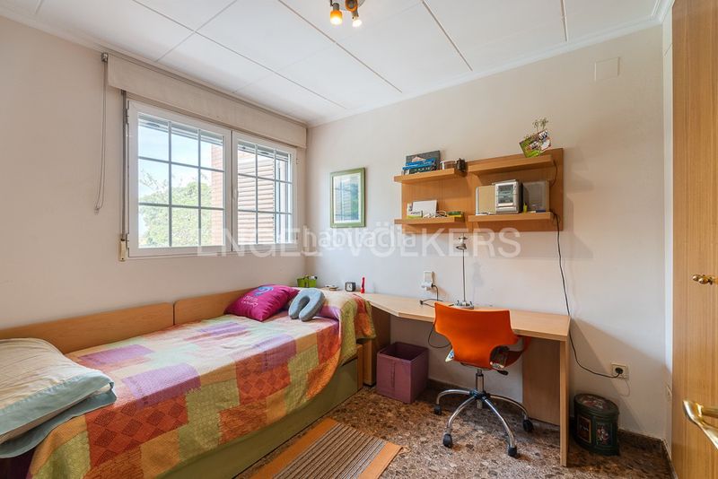 Foto e3de3916-31c6-42da-ac21-655c613cef88. Casa amb calefacció aparcament a Malva Rosa Valencia