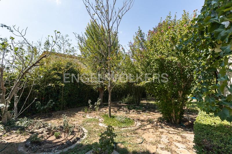 Foto 4e0ae104-50f2-41d6-be5d-bfb4119f905c. Casa amb calefacció aparcament piscina a Requena