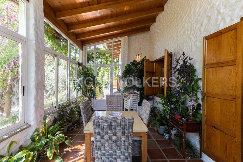 Foto 57922d68-5490-428a-8672-8aec24ff6d33. Casa amb calefacció aparcament piscina a Requena