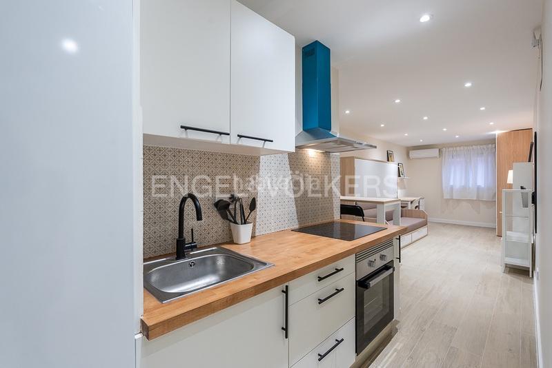 Foto a60b3ef4-845a-4e67-b4f4-a30195107dfd. Rent apartment with heating in Ciutat Jardí Valencia