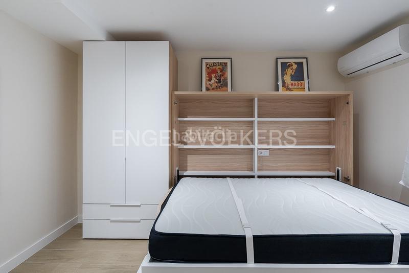 Foto d9f08fbd-3f68-4509-9618-6caef72ff126. Rent apartment with heating in Ciutat Jardí Valencia