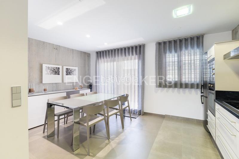 Foto 6cd54745-8455-4cad-b59a-74bd65fe6bbc. Casa adosado de playa con vistas al mar en Daimús