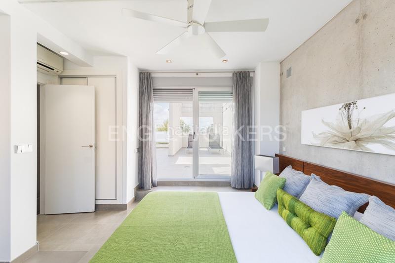 Foto 8334689c-fda6-4a4b-8706-66ce6f510ce4. Casa adosado de playa con vistas al mar en Daimús