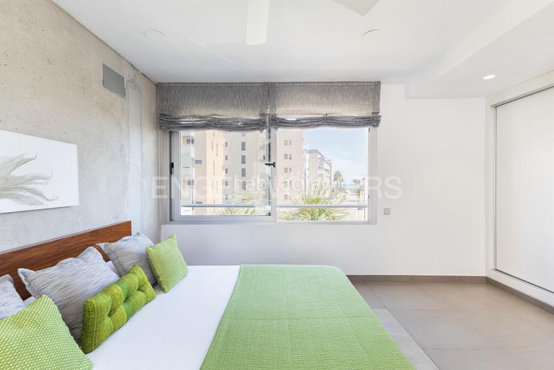 Foto 9f9bc1ed-1c10-4531-8a1b-334eb8f3138a. Casa adosado de playa con vistas al mar en Daimús