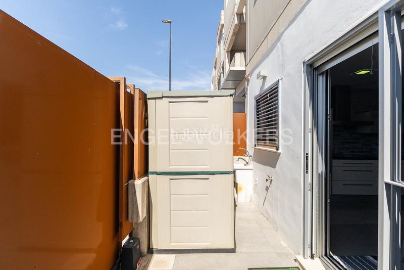 Foto cd8ef6c0-9643-464d-a4ae-2741ade32251. Casa adosado de playa con vistas al mar en Daimús