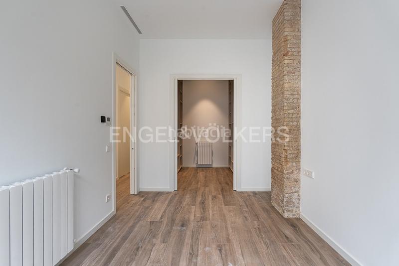 Foto 304fc074-bc7f-4400-b71c-9349c608a166. Apartament amb calefacció a Morvedre Valencia