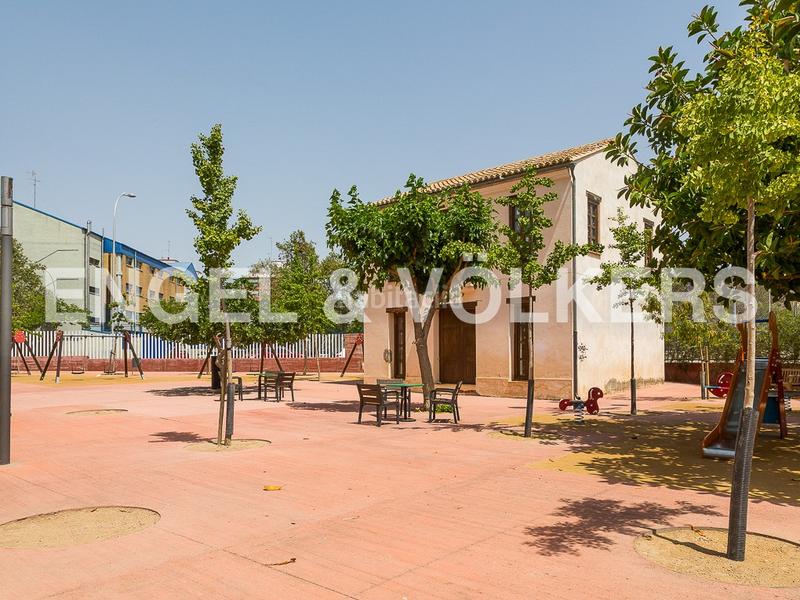 Foto ce7f47ef-aeaa-4f64-aeb3-e6fec21dec3f. Apartament amb calefacció a Morvedre Valencia