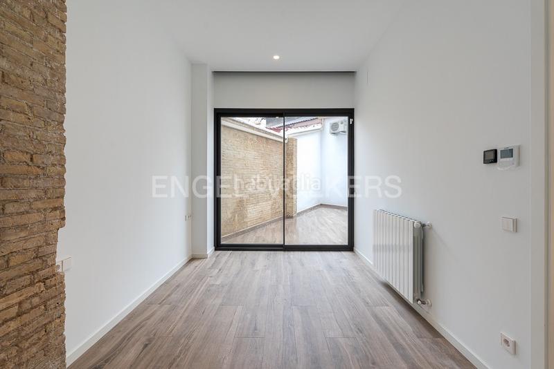 Foto cecc23b9-90fd-411f-b4d2-5a2dc9972faf. Apartament amb calefacció a Morvedre Valencia