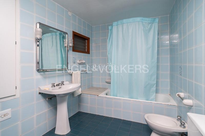 Foto 59aa7152-ff27-41cf-8a8d-f88e0fea17a6. Casa amb calefacció aparcament piscina a Urbanizaciones Gandia