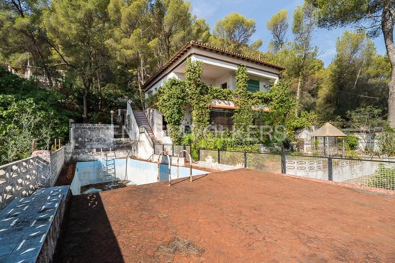 Foto 92d4541a-c510-4755-b229-eca67ce38889. Casa amb calefacció aparcament piscina a Urbanizaciones Gandia