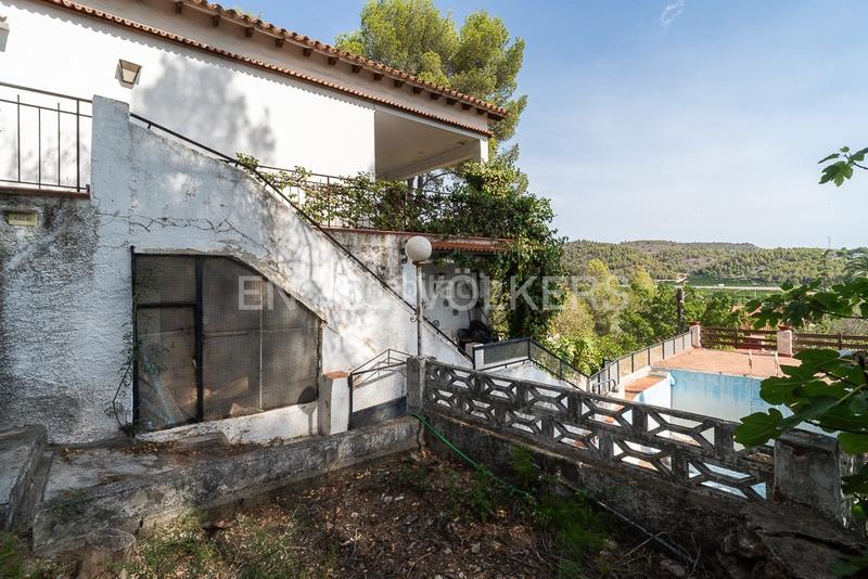 Foto dfc72076-8dc5-46a3-9c07-1b2b3a347c9a. Casa amb calefacció aparcament piscina a Urbanizaciones Gandia