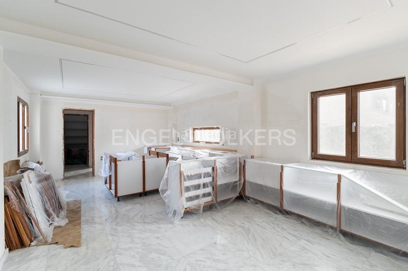 Foto 176222c4-e082-4c4b-8f19-8ee1ba71d22e. Casa con riscaldamento parcheggio piscina in Torre en Conill-Cumbres de San Antonio Bétera