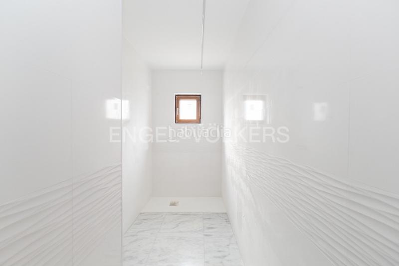 Foto 5039580c-7f6f-4b93-b258-38d0d1a3e38c. Casa con riscaldamento parcheggio piscina in Torre en Conill-Cumbres de San Antonio Bétera