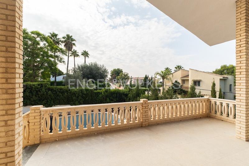 Foto 6f551ab5-b07a-4b21-90c6-633b23adac63. Casa con riscaldamento parcheggio piscina in Torre en Conill-Cumbres de San Antonio Bétera