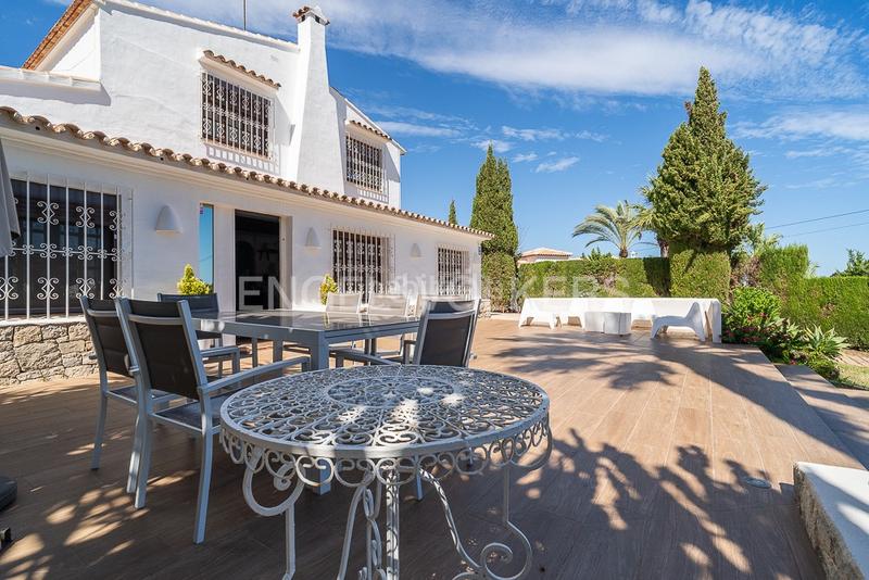Foto be1a3ee9-6248-4b5e-8333-980dd2cb18d9. Affitto casa con riscaldamento parcheggio piscina in Xàbia