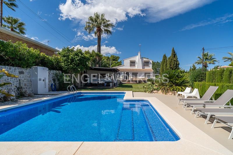 Foto dbc3c36e-fb6c-4c51-b2f8-e44e6b579057. Affitto casa con riscaldamento parcheggio piscina in Xàbia