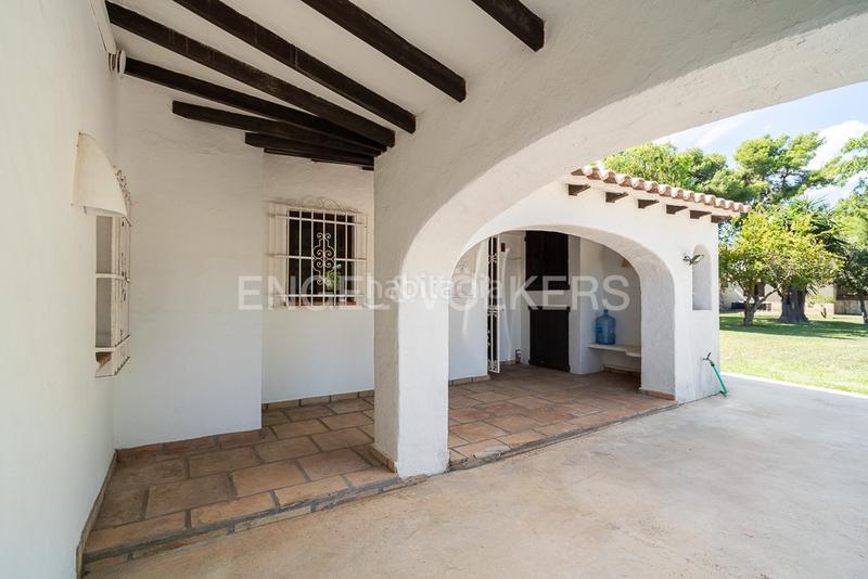 Foto 8945a101-320e-407a-b9de-ab7d632faf92. Alquiler casa magnífica casa de estilo boho en jávea en Xàbia