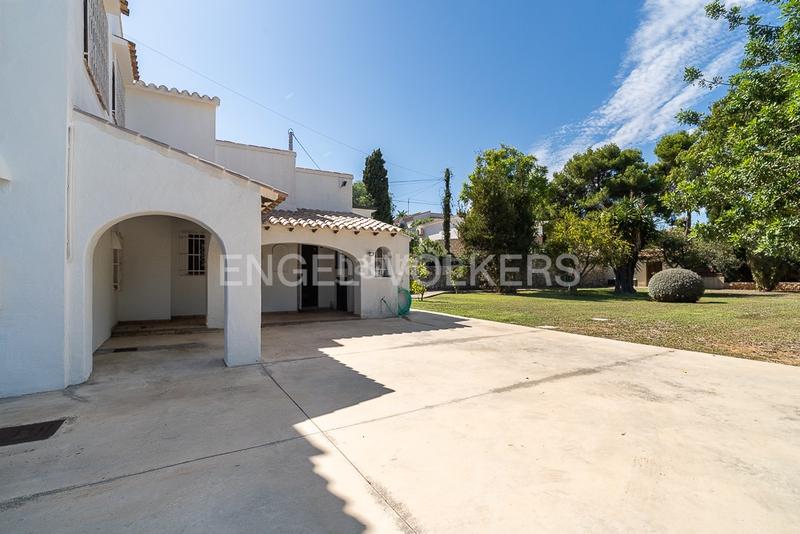 Foto 6c7d0f60-0dca-47b7-a7af-b9cbe68e147d. Lloguer casa amb calefacció aparcament piscina a Xàbia