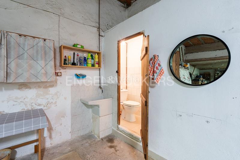 Foto b38de18e-d72a-4a4b-9d0c-8685d9557638. Casa  de pueblo con gran patio en Carcaixent