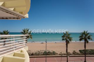 Appartement à Playa Norte. Apartamento con vistas panorámicas a la playa de peñíscola