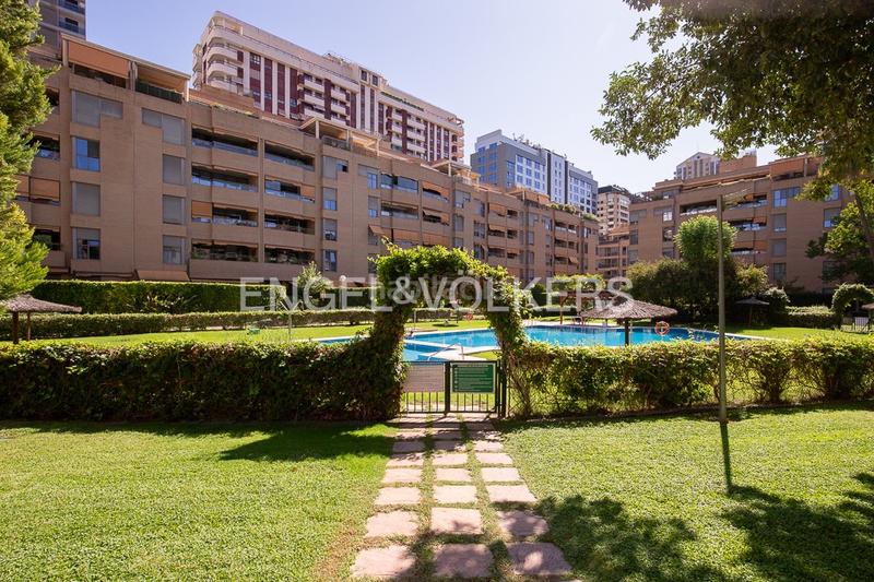 Foto 4b75cf2b-af2e-4340-8a6c-0dda3d68759f. Appartement avec chauffage parking piscine dans Sant Pau Valencia