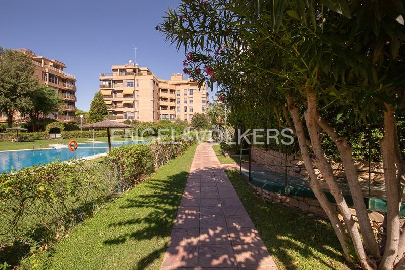 Foto 610604bb-4493-420b-8718-796ae49c6cc9. Appartement avec chauffage parking piscine dans Sant Pau Valencia