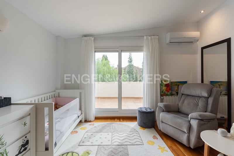 Foto 5eff53e7-e56c-47db-a5de-ae2f0f13903d. House with heating parking in Centro-El Castillo Sagunt