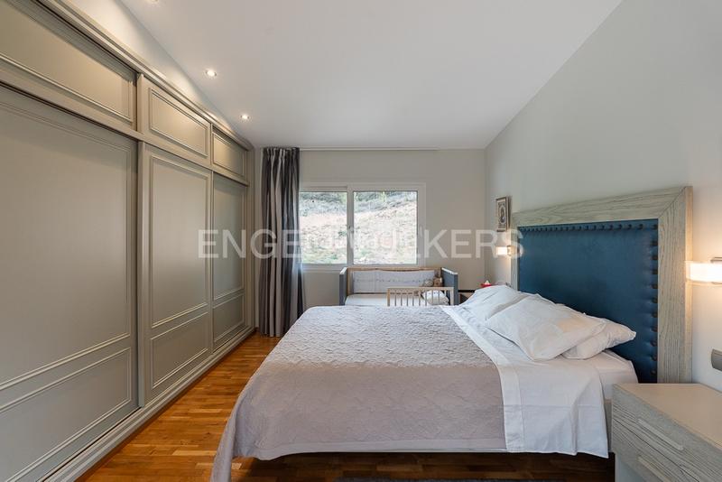 Foto b5fe6650-750c-4294-b0a2-c00aa9f1e133. House with heating parking in Centro-El Castillo Sagunt