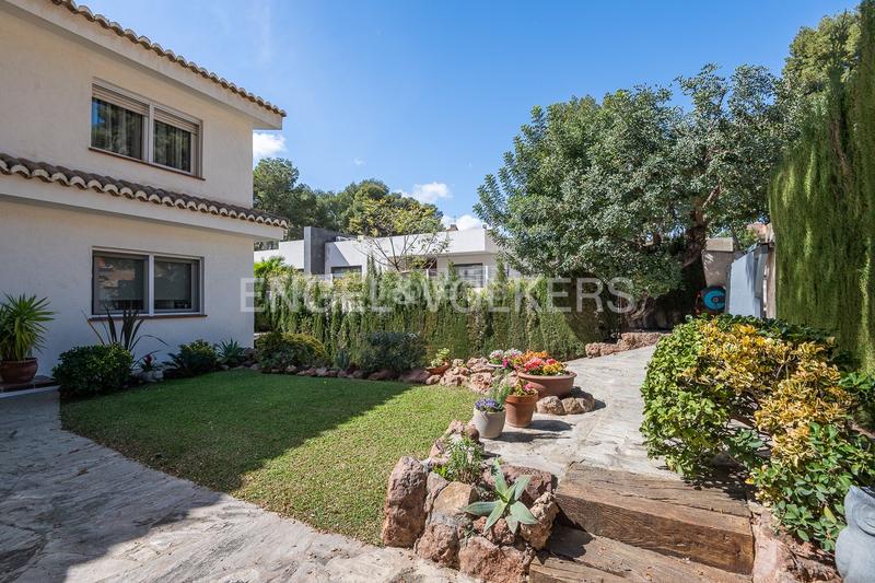 Foto febc5b3c-72fb-420b-b3ba-3977ce2d1f51. House with heating parking in Centro-El Castillo Sagunt