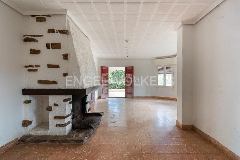 Foto 0bcf7b75-e8dd-4ae9-a273-91d5b44c1372. Casa  unifamiliar única junto al faro en Canet d´en Berenguer