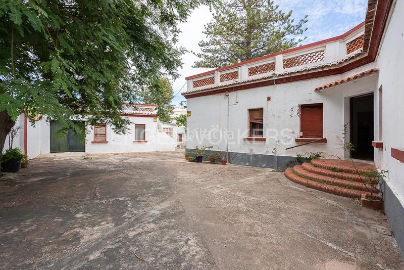 Foto 867ea65c-7189-458f-bc0d-38a1263ef776. Casa  unifamiliar única junto al faro en Canet d´en Berenguer