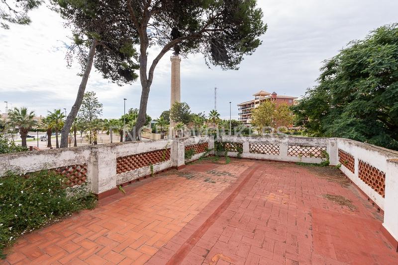 Foto 88b575c9-d6d7-45eb-813f-f8d5748384cd. Casa  unifamiliar única junto al faro en Canet d´en Berenguer