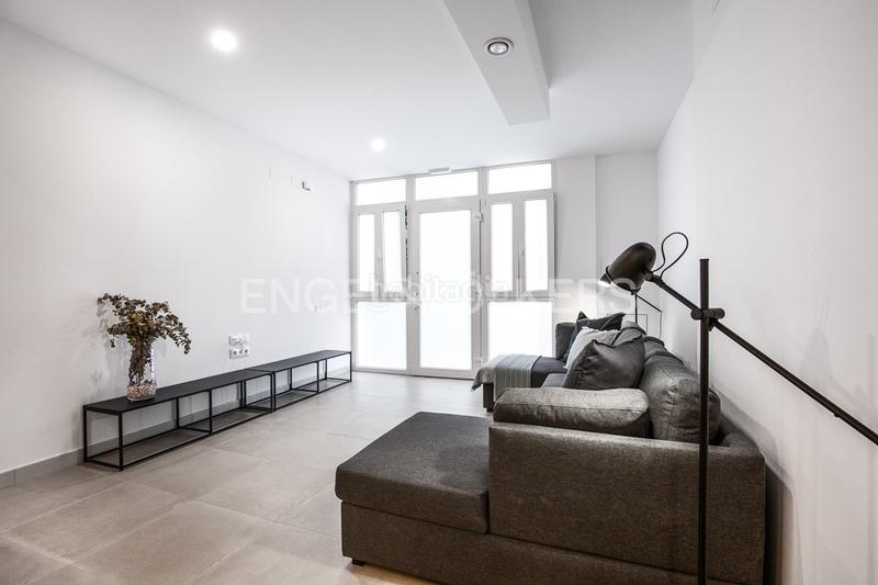 Foto 9e2bfd67-70b5-40b9-abe7-e7dee7d8c926. Apartamento vivenda a estrenar con uso turístico en Valencia