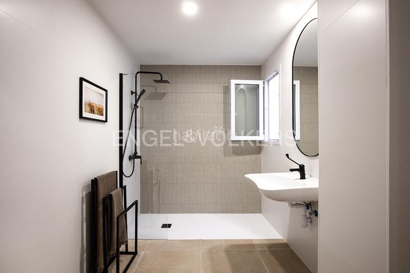 Foto d21b0161-e766-42e3-8c4a-a82403cc6a0a. Apartamento vivenda a estrenar con uso turístico en Valencia