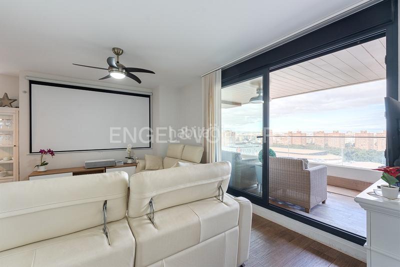 Foto 1f4b51a4-99e2-4fb6-b919-f86b159aae88. Piccolo appartamento con riscaldamento parcheggio piscina in Valencia