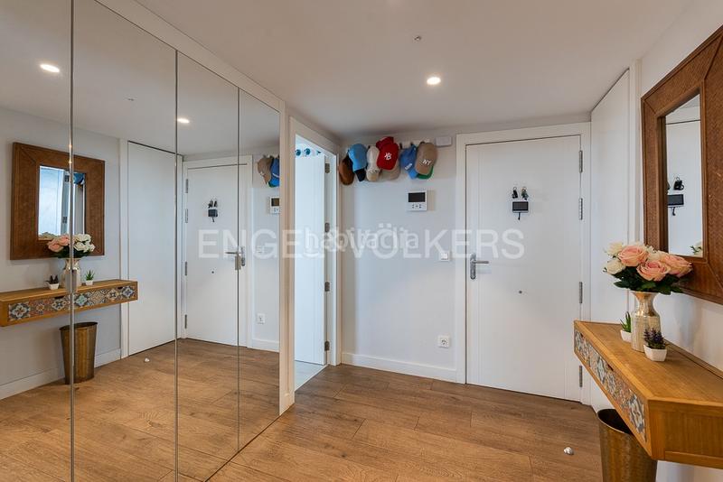 Foto aa9b8247-be9e-4565-80cd-ce9dd1dc27ec. Piccolo appartamento con riscaldamento parcheggio piscina in Valencia