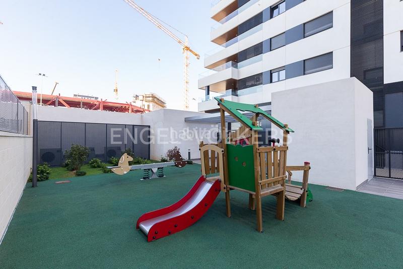 Foto cb2bb8cf-28f2-48da-8920-b6e43a41ddf3. Piccolo appartamento con riscaldamento parcheggio piscina in Valencia