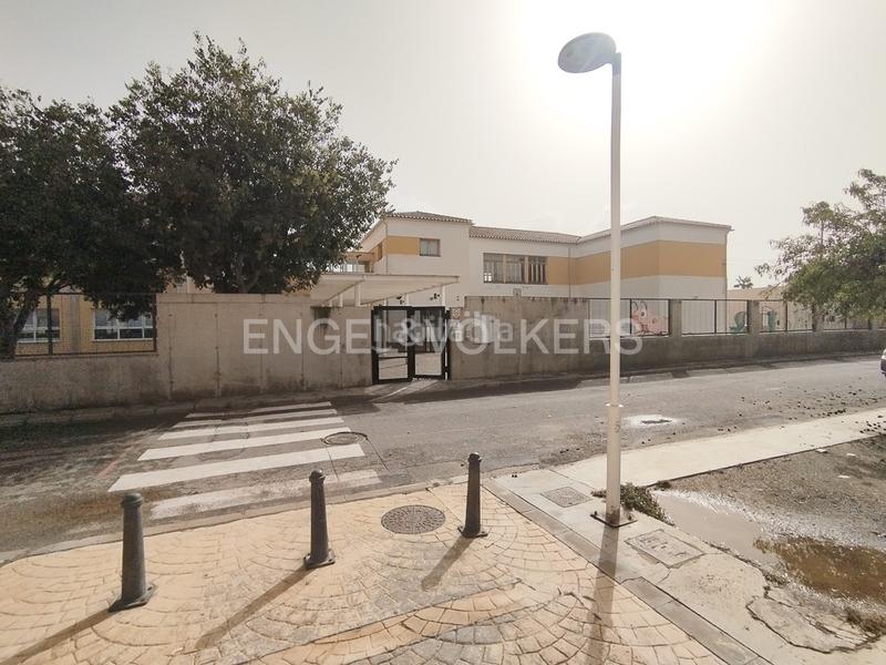 Foto 52727fe5-0cd4-4ab1-a0ee-7a5d62575ad7. Piccolo appartamento con riscaldamento parcheggio in Casinos