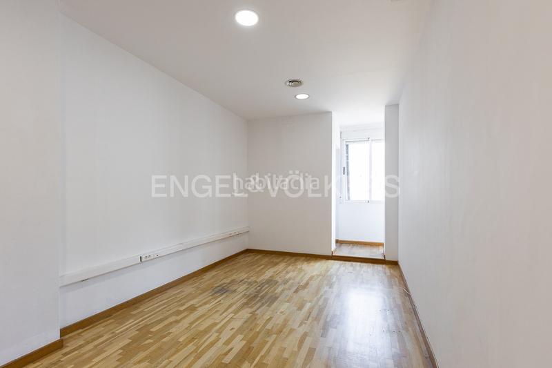 Foto 2f128f09-0190-48f0-af25-3b475841f977. Apartamento luminosa vivienda con elementos originales en jorge juan en Valencia
