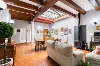 Casa a Xàtiva. Exclusiva vivienda con accesibilidad total y espacios incomparab