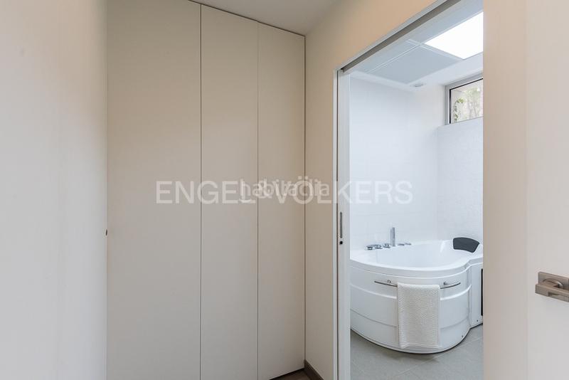 Foto 02fb1898-d99b-41e6-89e9-89a5fd2d4ab7. Casa con riscaldamento parcheggio piscina in Torres Torres