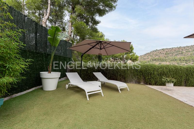 Foto 600c2fe2-42db-4fc8-a8de-2ebb722766c5. Casa con riscaldamento parcheggio piscina in Torres Torres