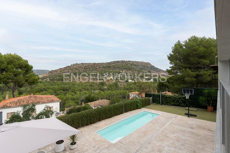 Foto 69bf33f7-68e4-4a9c-b35b-40ec3098b2c6. Casa con riscaldamento parcheggio piscina in Torres Torres