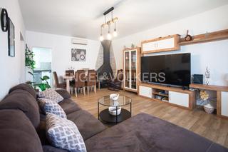 Maison à Cala Puntal. Villa moderna a 200 m del mar