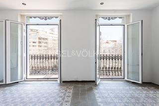 Apartament a La Petxina. Vivienda exterior con balcones