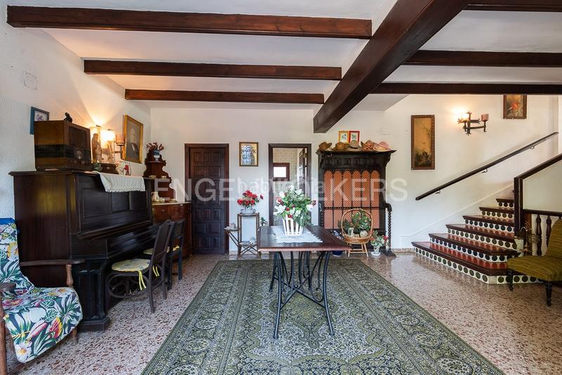 Foto b6610a76-03bf-4472-ab91-93bebcd21fbd. Casa amb calefacció aparcament piscina a Gilet