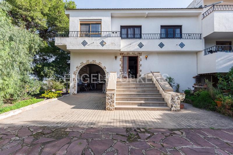 Foto ff2eeff5-8d0d-4b58-b672-8f732df1469a. Casa amb calefacció aparcament piscina a Gilet